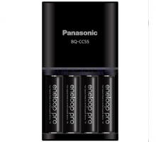 Bộ Sạc Panasonic CC55C Kèm 4 Pin Eneloop AA 2450mAh, Hàng Chính Hãng
